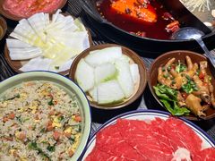 -冯校长老火锅(中联广场店)