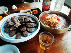 米肠-百年石锅饭(阿里郎美食街店)