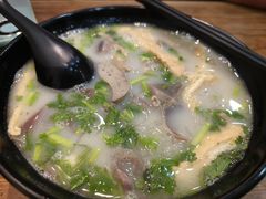 -鸭小妹鸭血粉丝(老门东店)