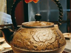 -老牌坊云南鱼豆花火锅(哈西万达店)