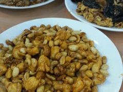 双果鸡丁，醋溜木须，素烧茄子-振生清真饭店(永安道店)