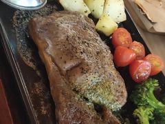 -必胜客(砂之船中东奥莱店)