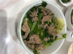 -犇逸·乐山跷脚牛肉·四川现炒(览海店)