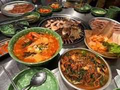 -欧巴炭烤肉오빠숯불구이(南京东路店)