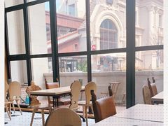 -LENBACH兰巴赫西餐啤酒坊(大连东港店)