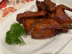 招牌乳鸽-虾饺妹·酒家(金碧店)