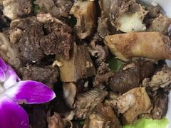 -三头牛·潮汕牛肉生蚝火锅 (夏湾店)
