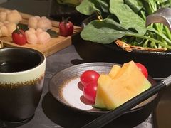 -湊湊火锅·茶憩(杭州湖滨银泰in77店)