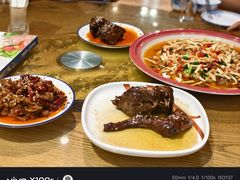 -厨神老街兔·淳朴人家店(盐帮菜风味名店)