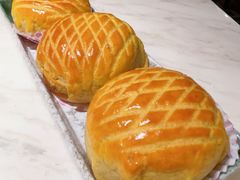 水牛奶菠萝油-陶陶居酒家(第十甫路总店)