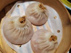 杭州蟹黄小笼包-老头儿油爆虾·知味杭州(爱琴海购物中心)