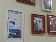-极光口腔·矫正种植修复(锦江店)