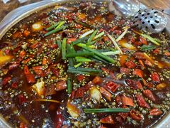 -乡土特色.冷锅鱼.牦牛肉汤锅