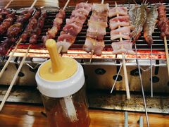 -哈尔滨小酒馆·鲜肉现穿自助烧烤(康新花园店)