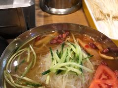 -金三顺韩式炭火烤肉店(中华路店)