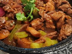 重庆鸡公煲-华盛园卷子王农家菜水库鱼