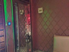 -GAGA主题量贩式KTV平价店(工大店)