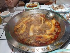 -蛙一刀·麻椒鱼火锅(金仙桥店)