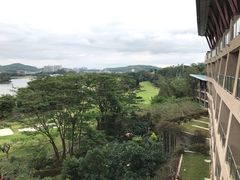-深圳隐秀山居酒店