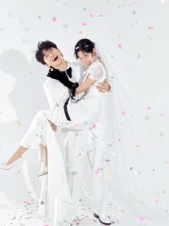 -第一夫人婚纱摄影(南京店)