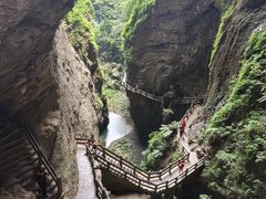 -龙水峡地缝景区