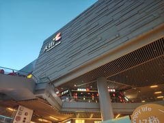 -龙湖杭州滨江天街