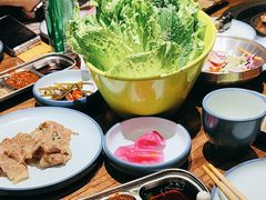 -明洞阿姨·韩式酱蟹烤肉·创意料理(三元桥店)