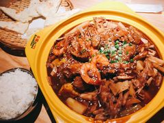-多嘴超级肉蟹煲(蕾莎店)