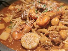 -徐记小怪兽肉蟹煲(中央大街店)