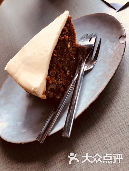 wagas沃歌斯(富力广场店)胡萝卜蛋糕图片 - 第1张