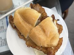 猪扒包-牛记咖喱美食(十月初五日街店)