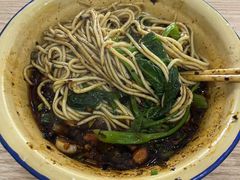 -张记奔吃小面