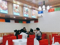 -乡土特色.冷锅鱼.牦牛肉汤锅