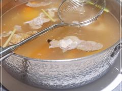 -左庭右院鲜牛肉火锅(浦江欢乐颂店)