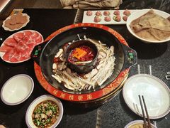 -三江两海老火锅(北京首店)