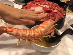 -鲜入围煮花胶鸡海鲜火锅