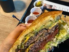 圣塔芭芭拉经典牛肉特堡-The Habit Burger Grill 哈比特汉堡(复兴soho店)
