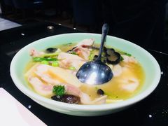 -梅飞酒家(名辉豪庭店)