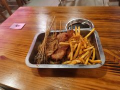 -阿姨小肉摊(同济西苑店)