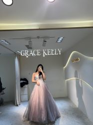 -GRACE KELLY婚纱与礼服(天津店)