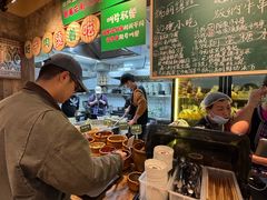 -云阿蛮云南生烫牛肉米线(奉贤路店)