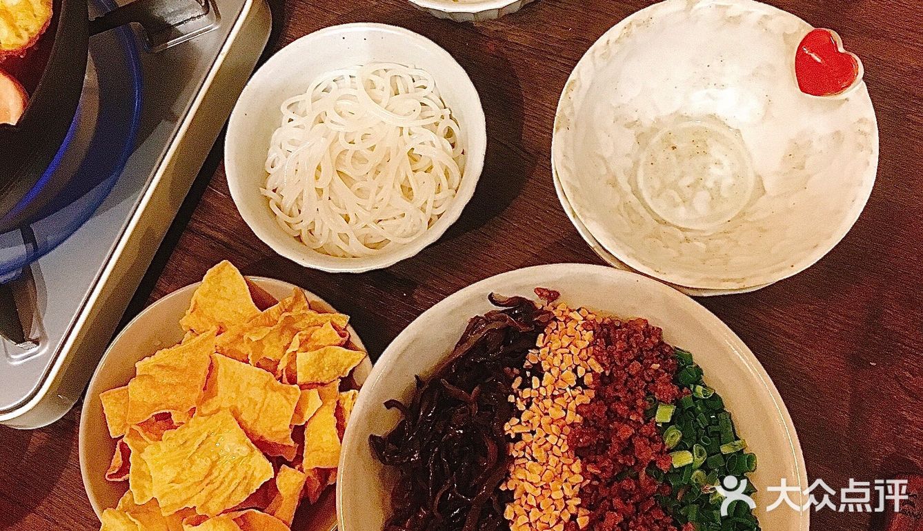 实现螺狮粉火锅自由[加油]