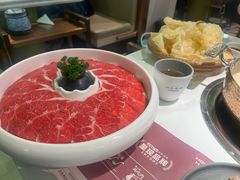 -洪氏嗨捞·广东猪肚鸡·椰子鸡火锅(西咸万象城店)