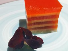 绿茶山楂糕-屋里厢上海菜馆