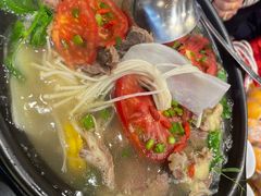 -乡土特色.冷锅鱼.牦牛肉汤锅