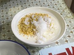 -蜗牛小馆醉乡民谣云南菜(惠新西里店)