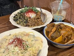 -CowCow其其·牛杂咖啡公司(六运店)