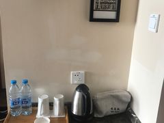 -爱电竞酒店(苏州石路地铁站山塘街店)