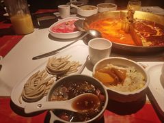-小龙翻大江文化火锅(宽窄店)