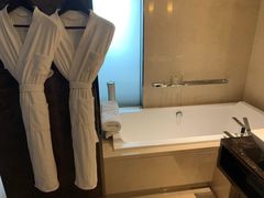 -广州天河希尔顿酒店